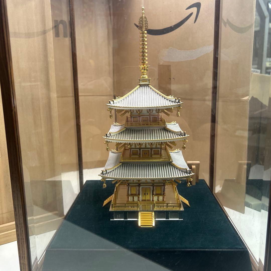5797 【定価407万円】関武比古作 銀製 三重塔 ガラスケース付