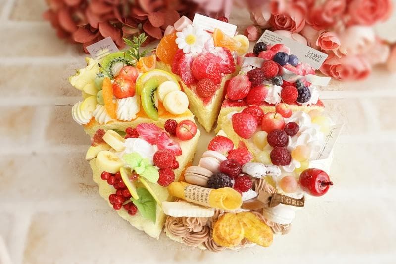 §§カットホールケーキ直径約18㎝§§インテリア　置物