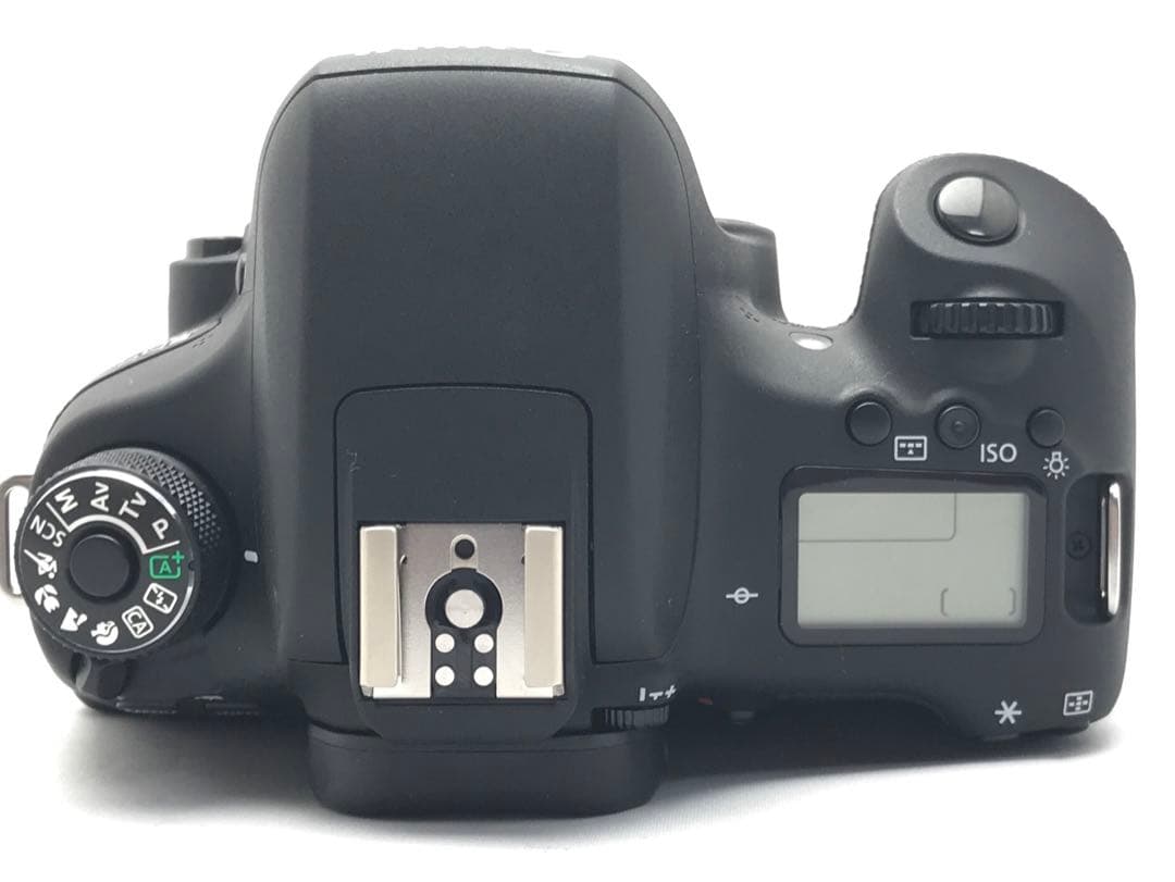 ショット数600のみ！！Canon EOS 8000D ダブルズームレンズキット