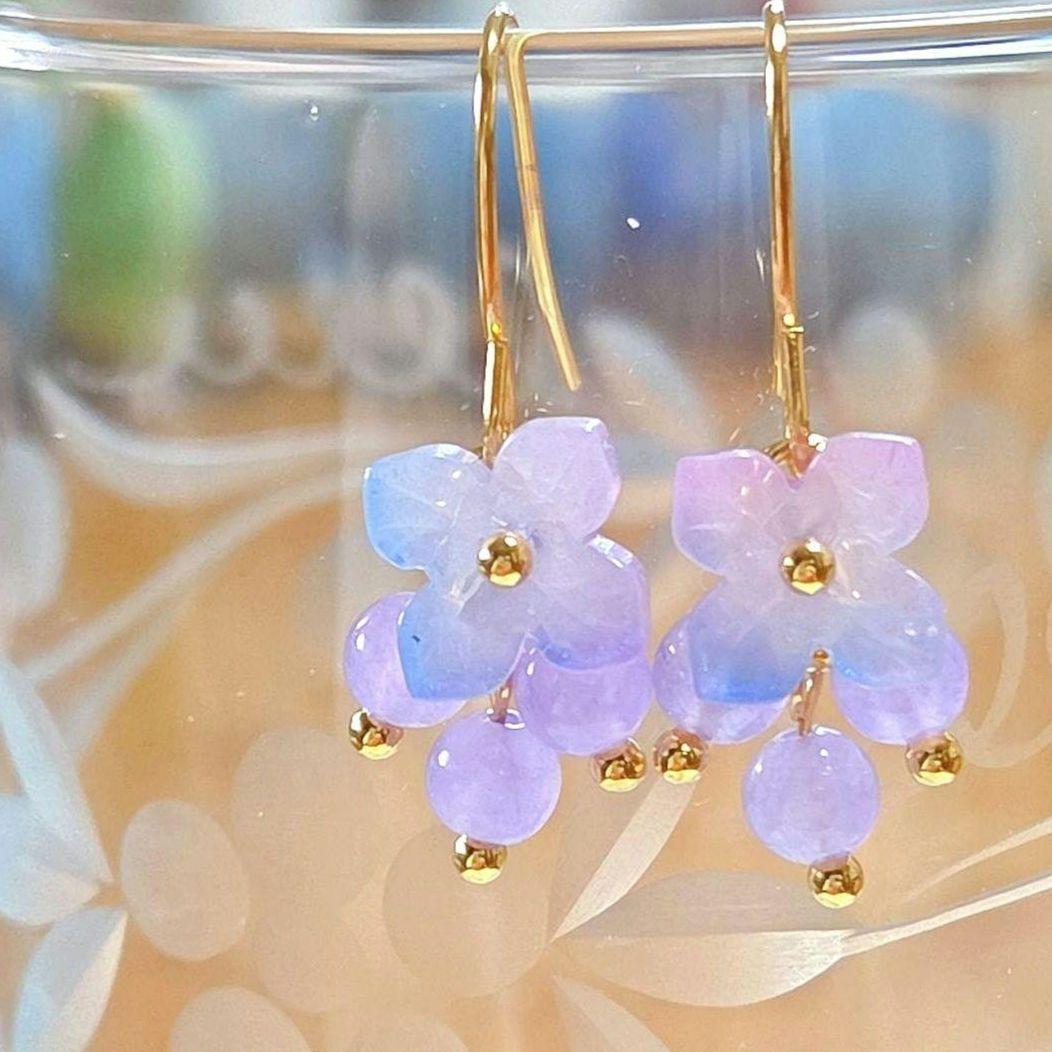 専用です☆お花とマンサーノ翡翠とオニキスのピアス　他1品