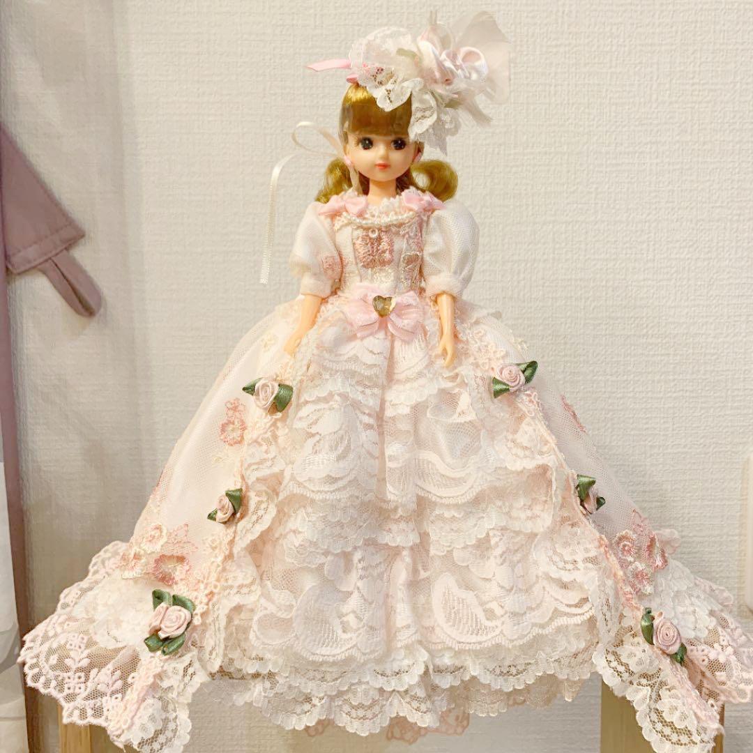 リカちゃん 人形　ドレス ピンク キャッスル
