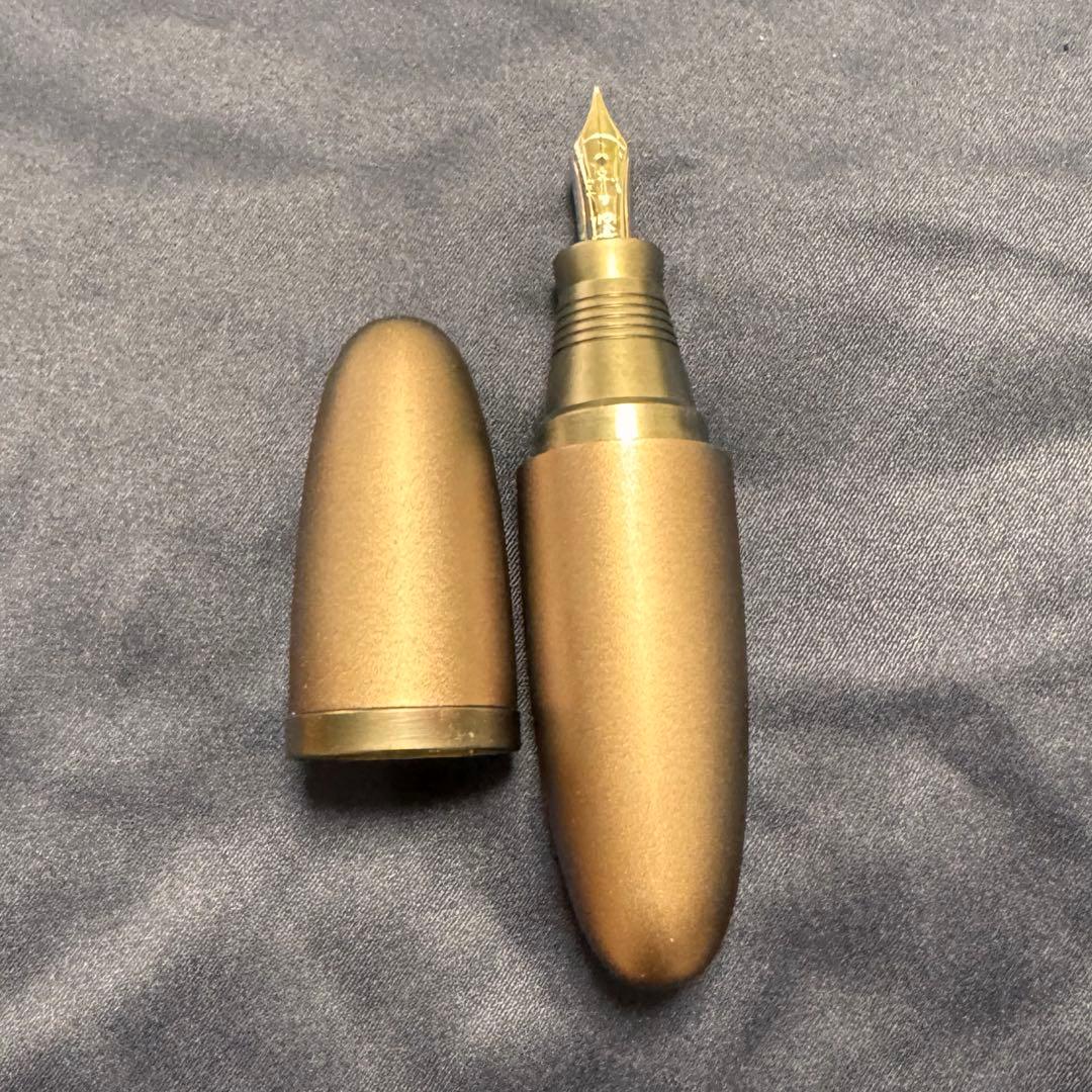 【廃盤品/希少】セーラー万年筆 GUN 砲弾型万年筆