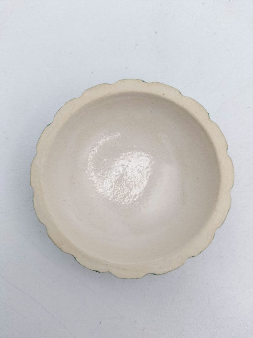 d033【未使用品】香合 青交趾 菊蟹 清閑寺窯 木箱 茶道具