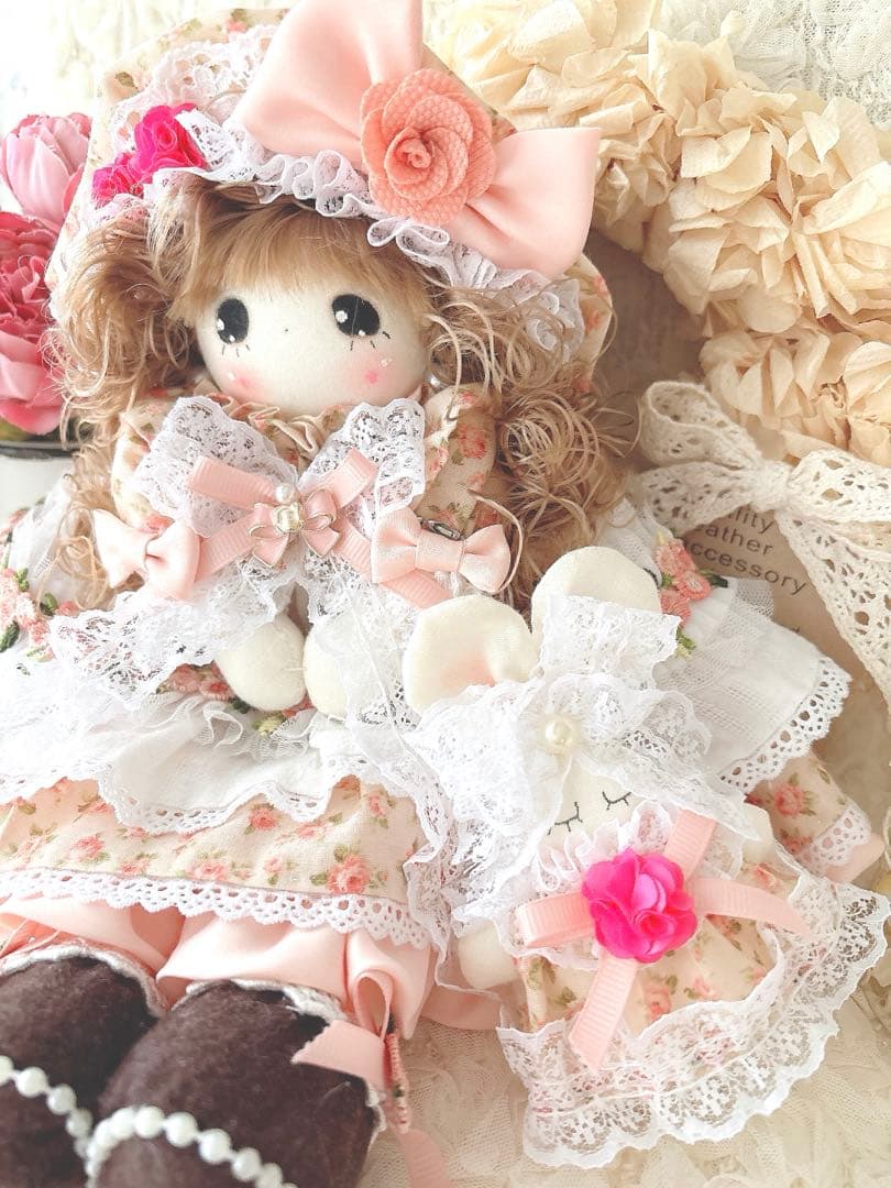 カントリードール♡ハンドメイド♡お人形♡サーモンピンク小花柄♡