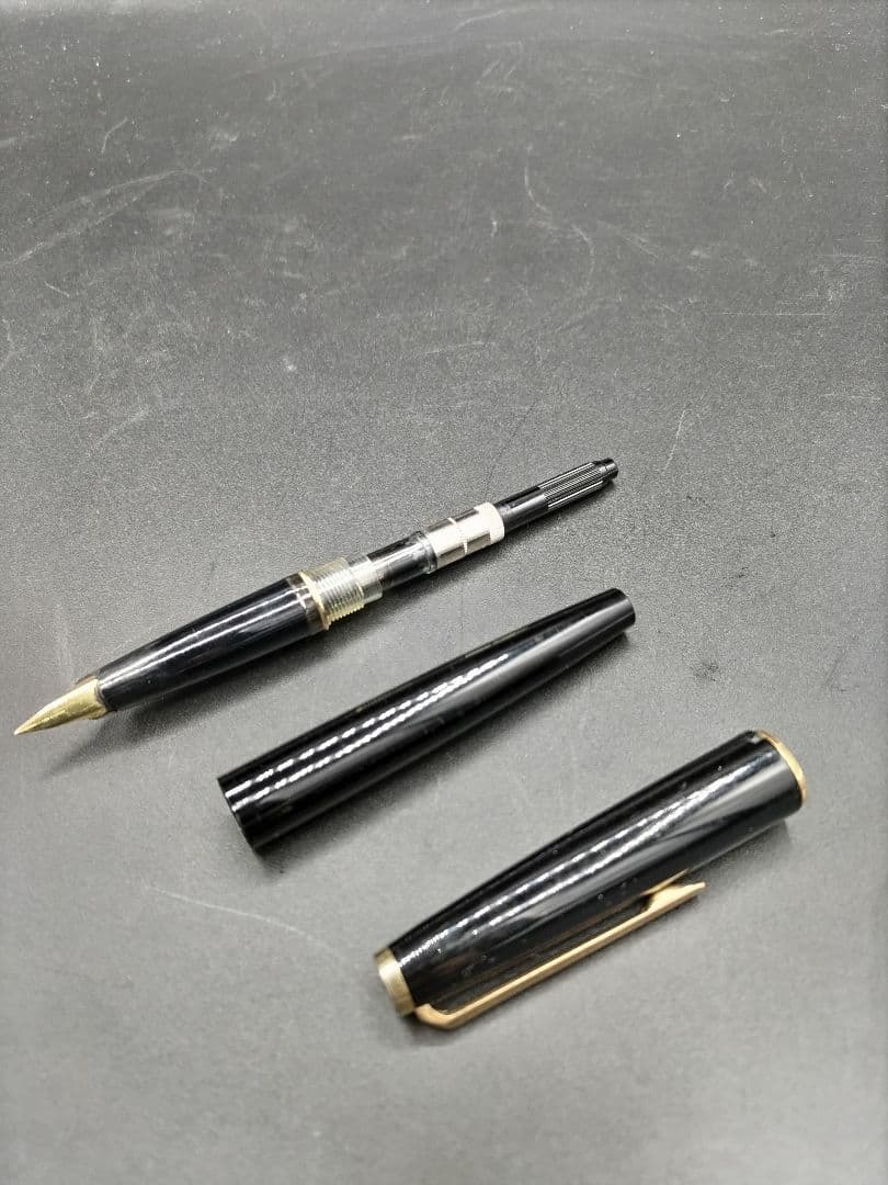 独高級筆記具ブランドモンブラン　ヴィンテージモデル NO221 万年筆