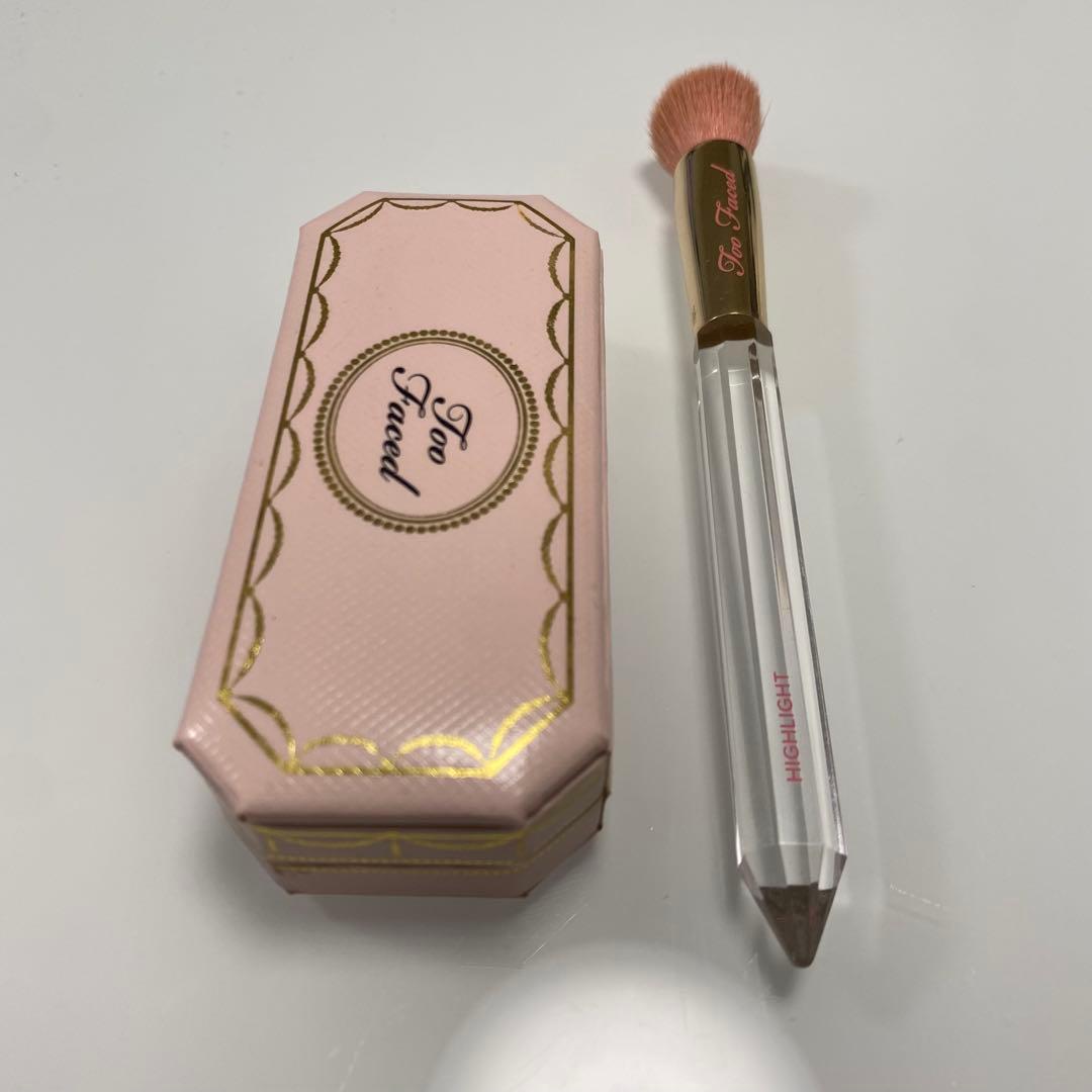 TooFaced マルチユースハイライタートリオ＆ブラシセット