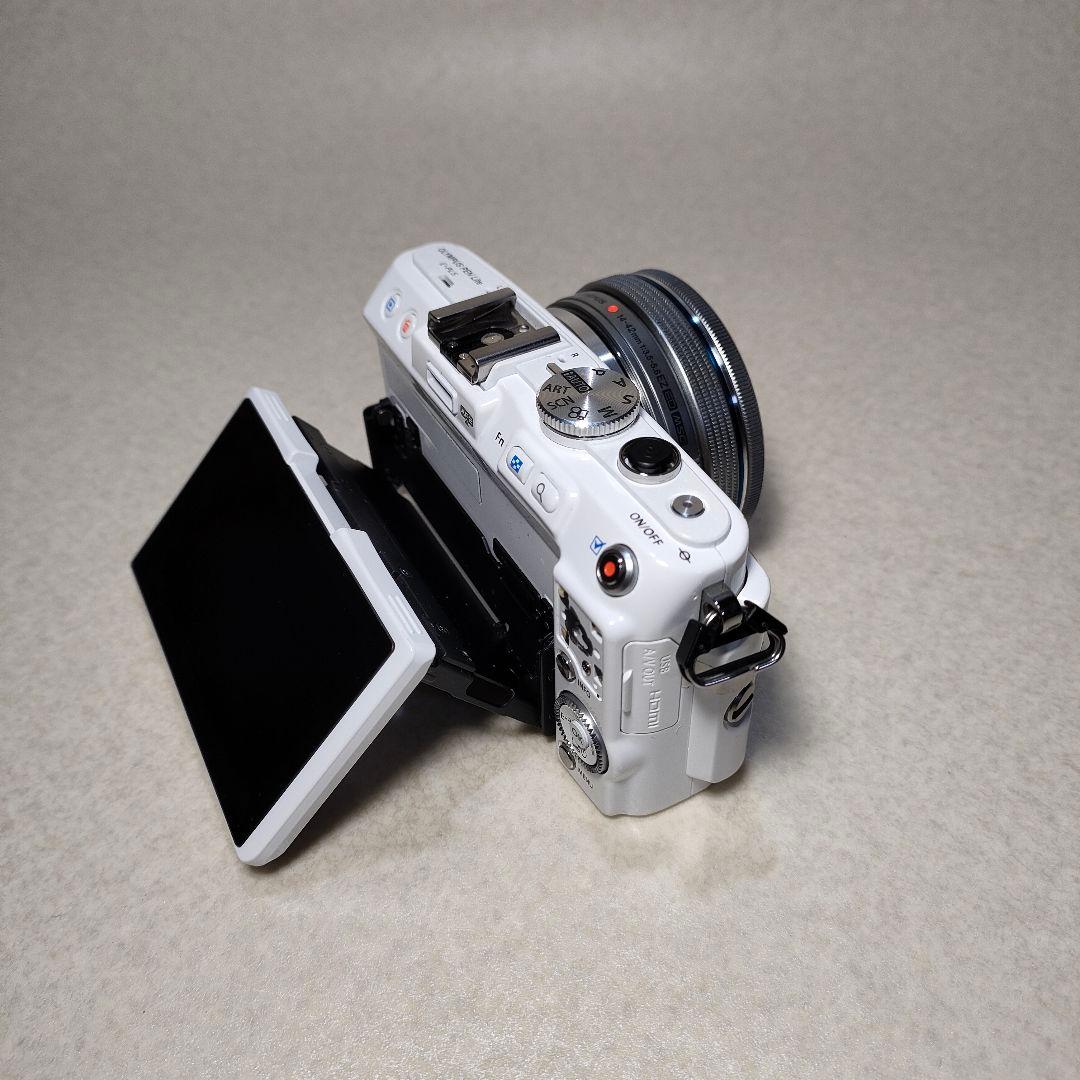OLYMPUS E-PL5、 14-42mmレンズ付 【ジャンク】 #C2