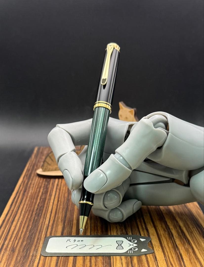 PELIKAN ローラーボール R400 緑縞
