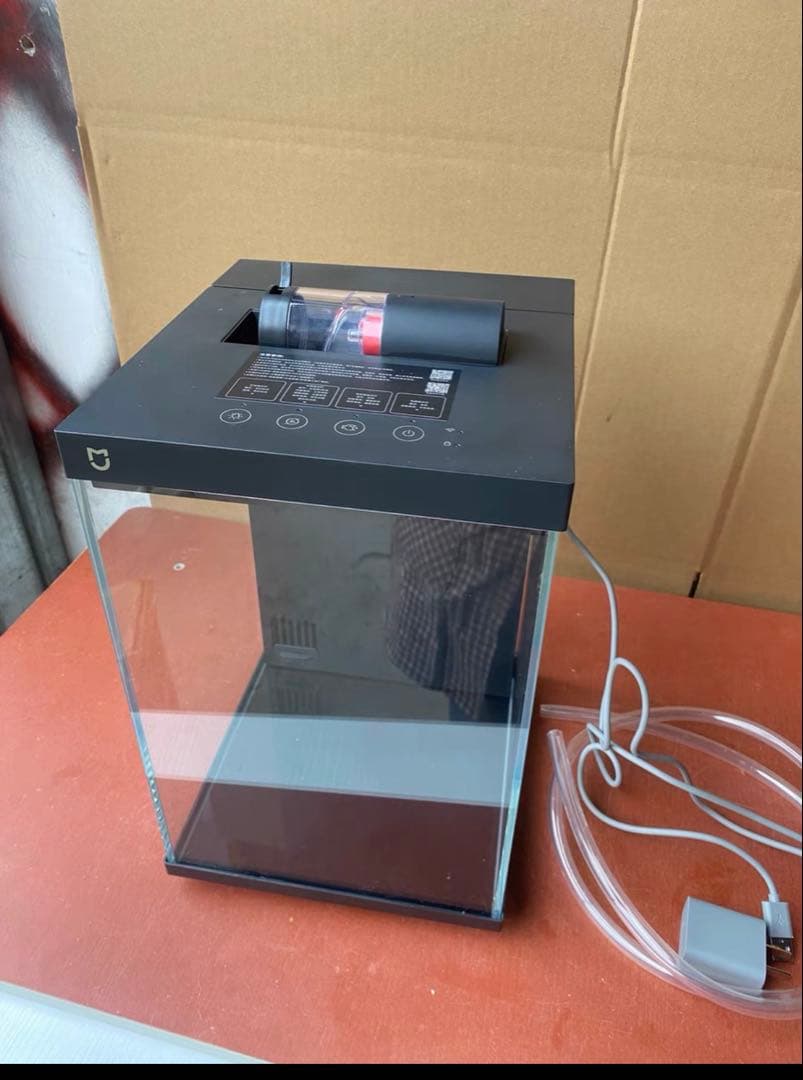 Xiaomi スマート水槽 2代（10L）中古