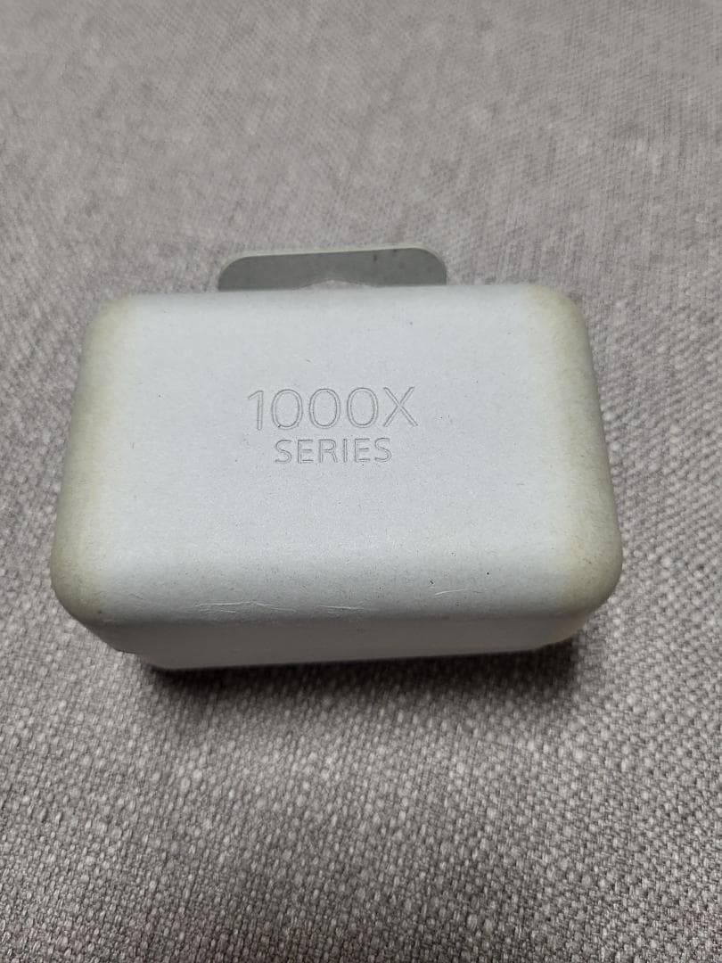 SONY WF-1000XM4 ワイヤレスイヤホン ブラック　ｇ