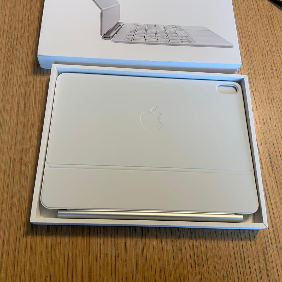11インチiPad Air（M3）用Magic Keyboard 英語　ホワイト